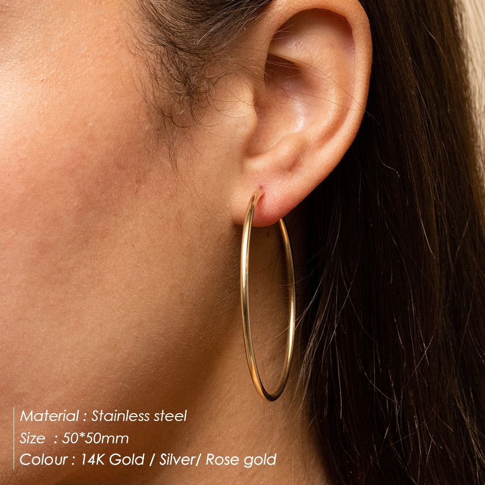 Hyperbole Earring