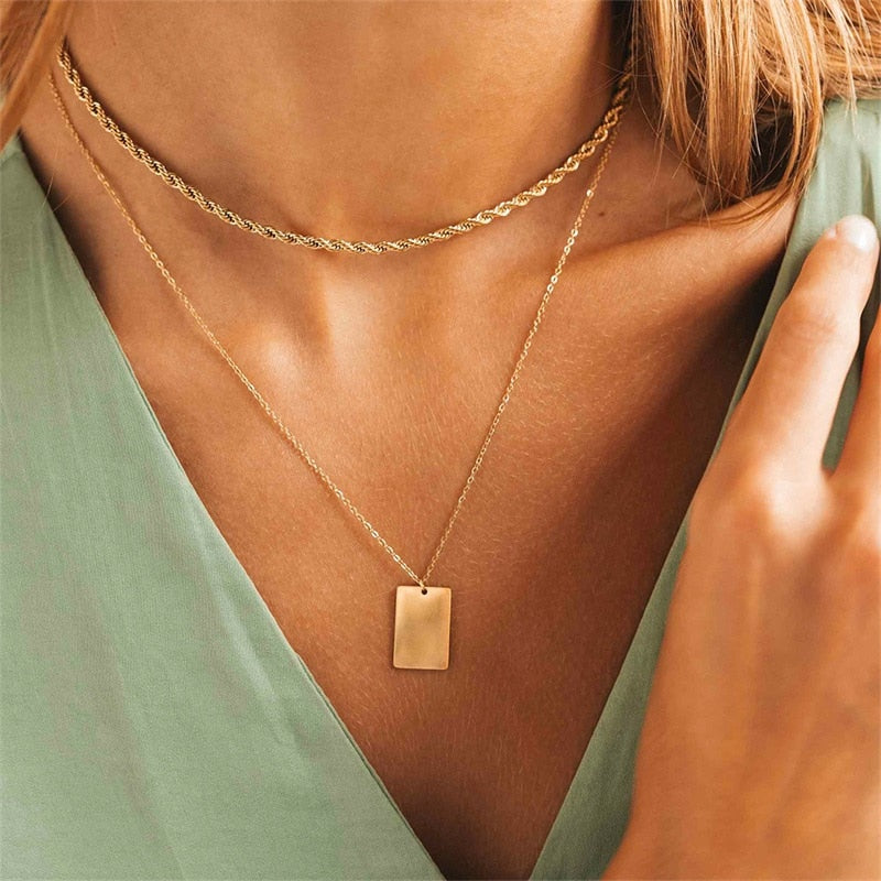 Squarependant Necklace