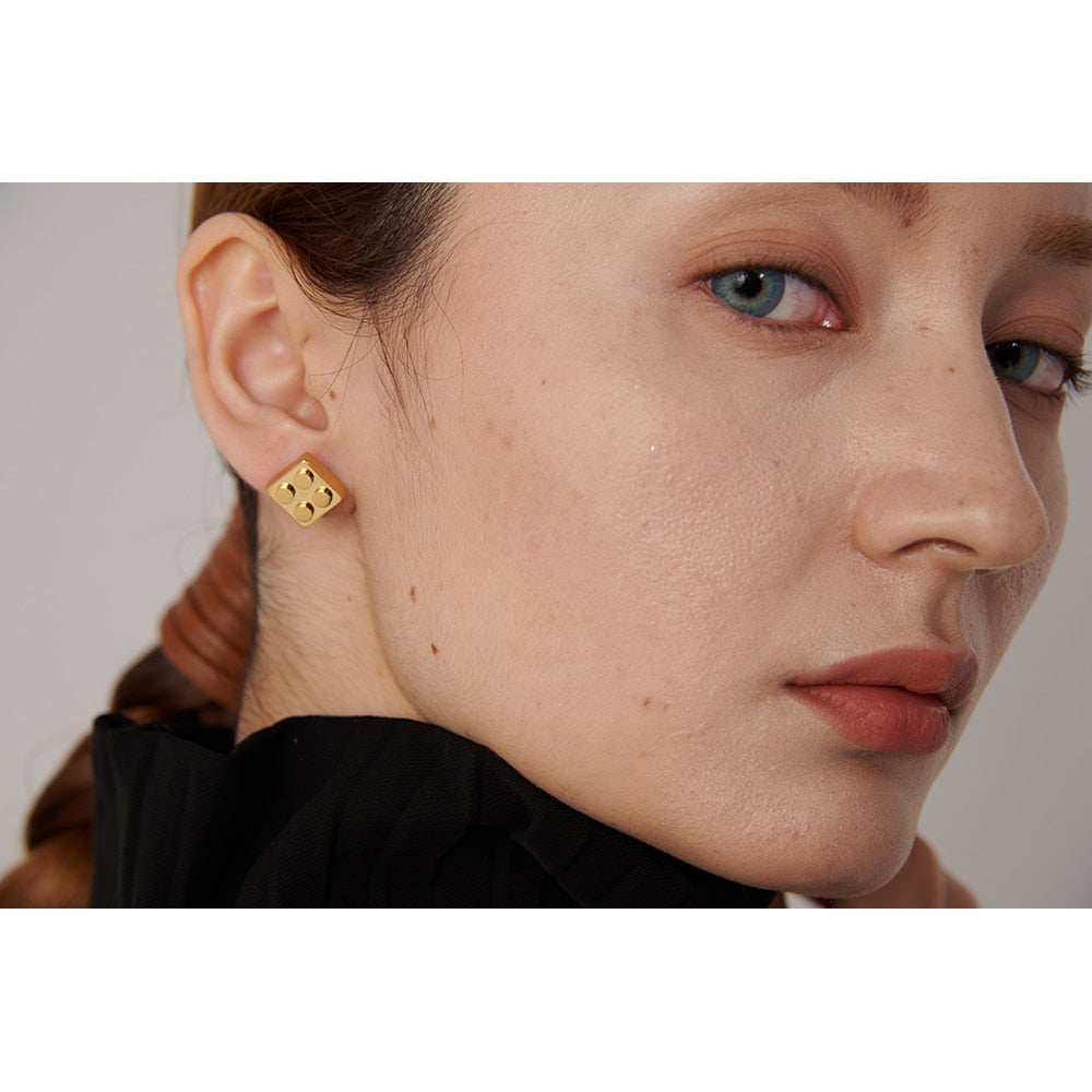 Gifto Earrings